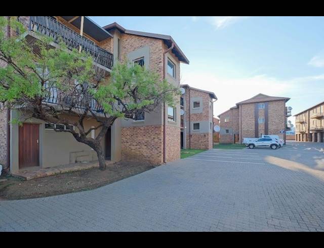 1 BEDROOM APARTMENT FOR SALE IN WILLOW ACRES